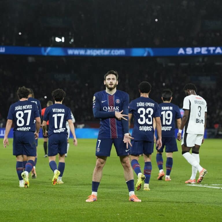 ПСЖ громит Ренн в матче чемпионата Франции