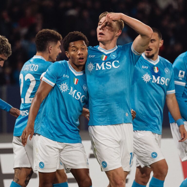 Наполи возвращается на вершину: победа над Ювентусом оставляет команду на первом месте Серии А