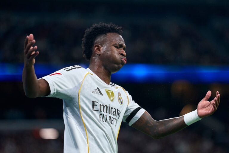 Реал Мадрид рухнул в концовке: Сельта добила хозяев вторым голом и забрала матч