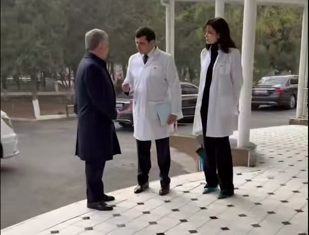 Prezident Gulistondagi portlashda jarohat olganlarni borib ko‘rdi