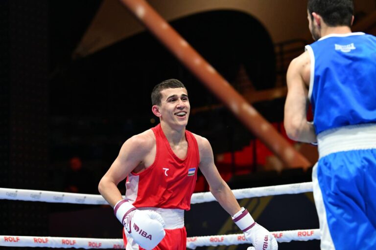 Халоков и Жалилов завершают день победами на чемпионате мира IBA