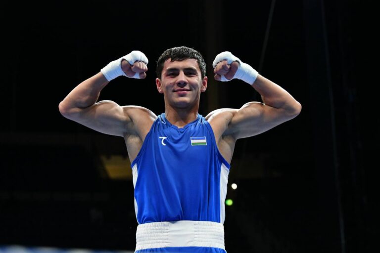 Абдумалик Халоков и Фазлиддин Эркинбоев одержали яркие победы и прошли дальше на чемпионате мира IBA