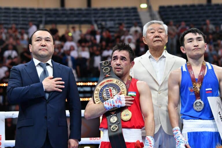 Хасанбой Дусматов — двукратный чемпион мира