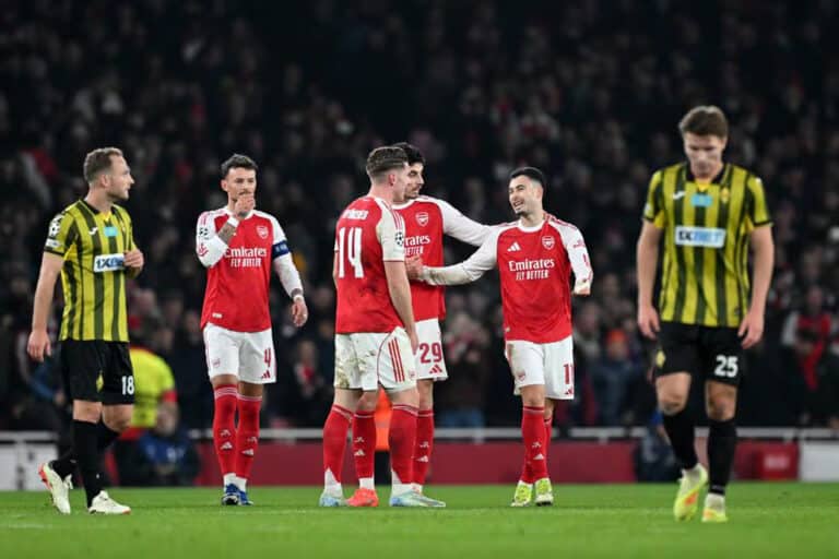 Без осечек и с интригой: Арсенал выиграл группу после победы над Кайратом