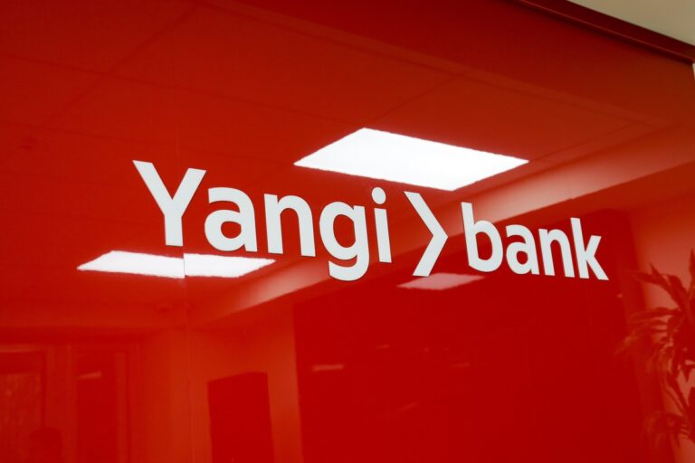 «Yangi bank» omonatçilariga 207,5 mlrd söm kompensatsiya tölab berildi