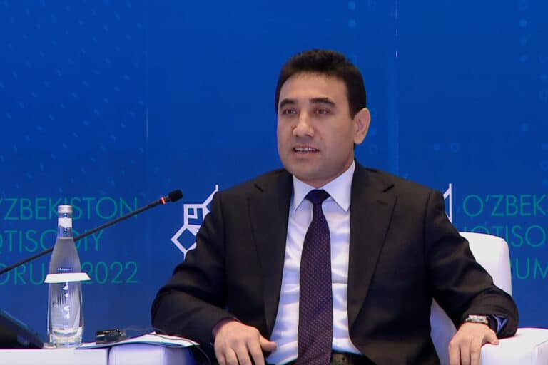 Мирзиёев: глава АУГА лишился должности