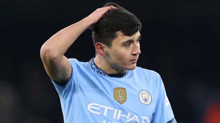 Шомуродов и Хусанов пропустят январские сборы в ОАЭ