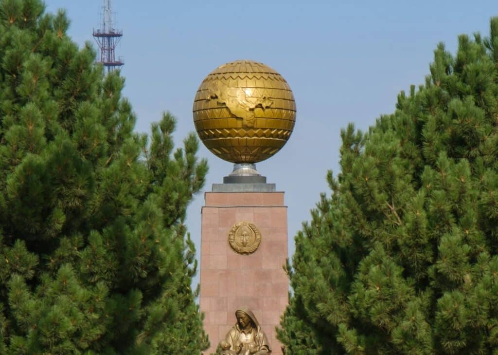 Uzbekistan to Revise Foreign Policy Priorities