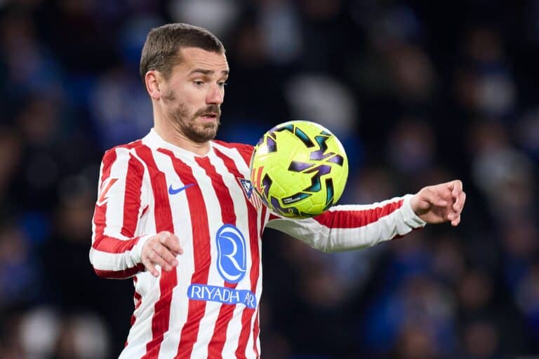 Штрафной Гризманна разрезал тишину: Атлетико Мадрид выжил в Ла-Корунье