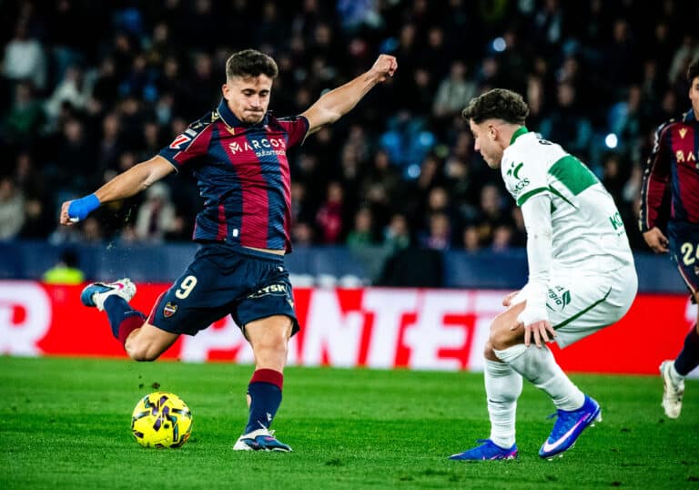 Кульминация в компенсированное время: Леванте вырвал победу над Эльче