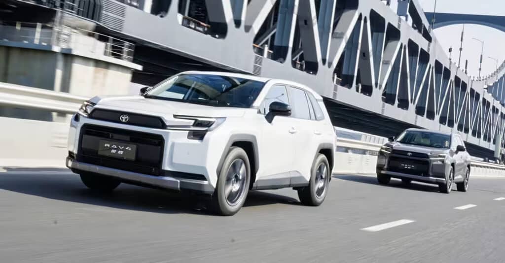 FAW Toyota va GAC Toyota Xitoyda 16 ming avtomobilni qaytarib oladi / Foto: Toyota