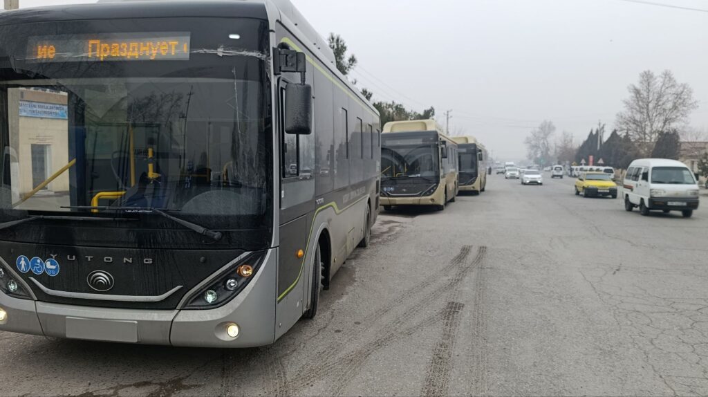 Farg‘onaga Xitoydan 24 ta yangi Yutong avtobusi olib kelindi