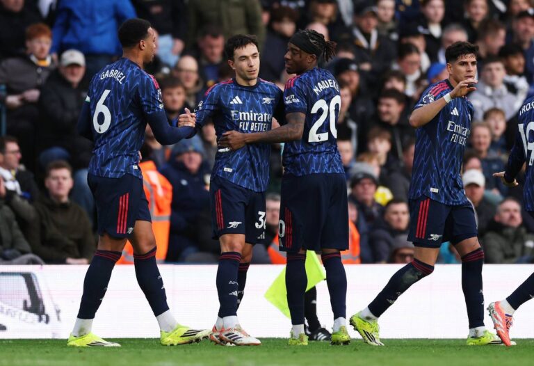 Арсенал смял Лидс на выезде: четыре мяча и сухая победа