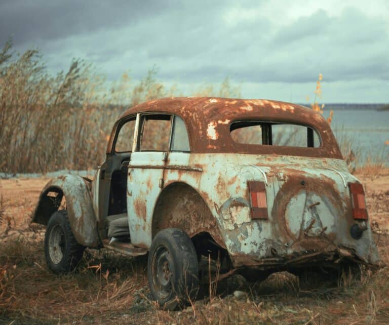 Ретро не поедет: в Узбекистане запретят водить автомобили старше 50 лет