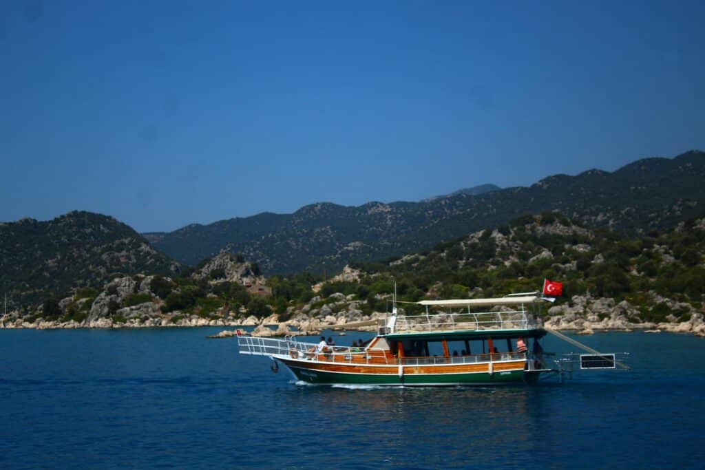 Узбекистан намерен ввести безвизовый режим с 50 странами