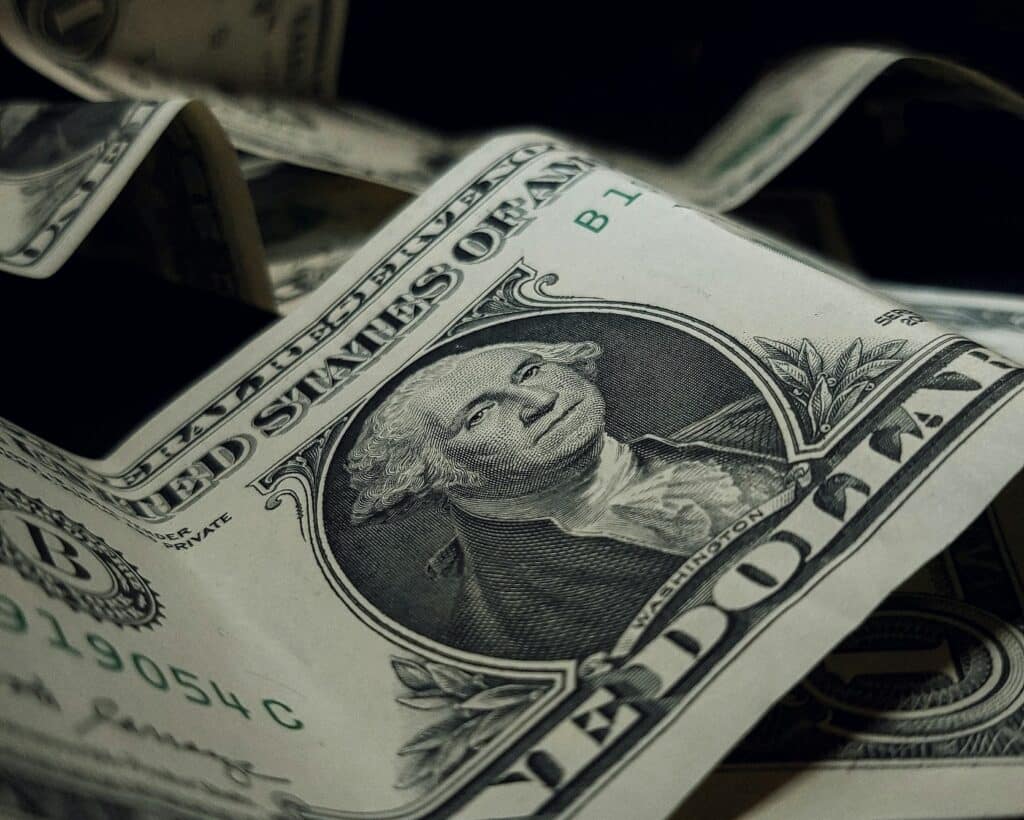 Курс доллара на 8 января