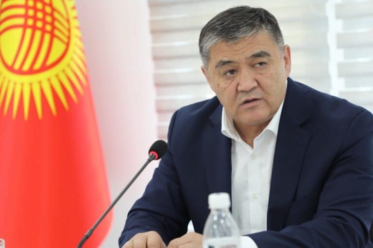 Камчыбека Ташиева сняли с должности главы ГКНБ Кыргызстана