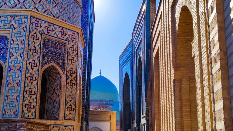 Турпоток в Узбекистан за январь вырос до 950,2 тыс. человек