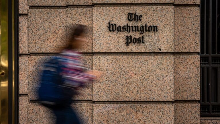 Washington Post 300 ga yaqin jurnalistini ishdan olmoqchi