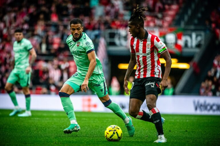 Удаление и шесть голов: Атлетик Бильбао обыграл Леванте