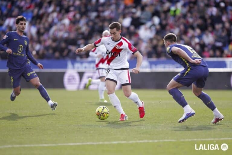 Райо Вальекано смял Атлетико Мадрид —  в дерби и тревожный сигнал Симеоне