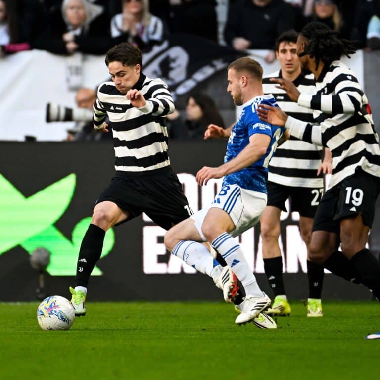 Комо шокировал Турин: Ювентус уступил дома и осложнил борьбу за ЛЧ