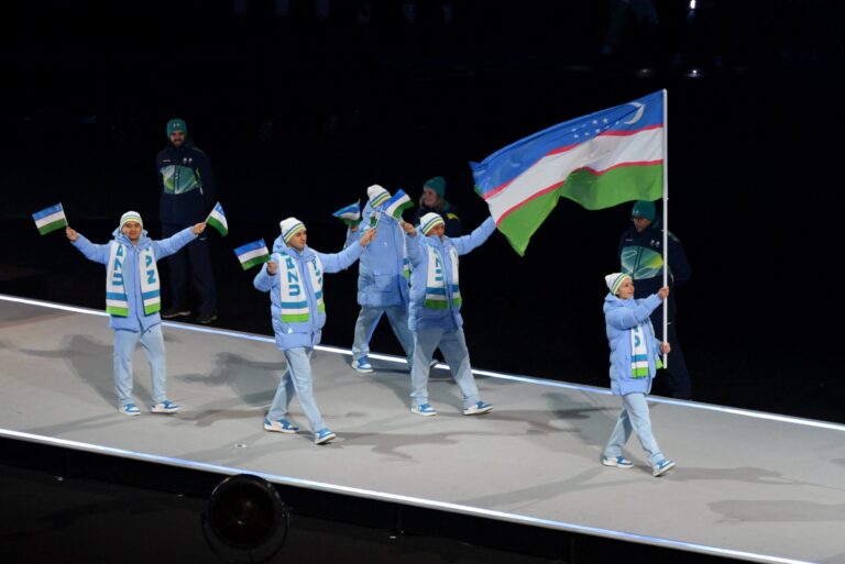 Oʻzbekiston Milan-Kortina-2026 XXV qishki Olimpiya oʻyinlarining ochilish marosimida — fotolavha