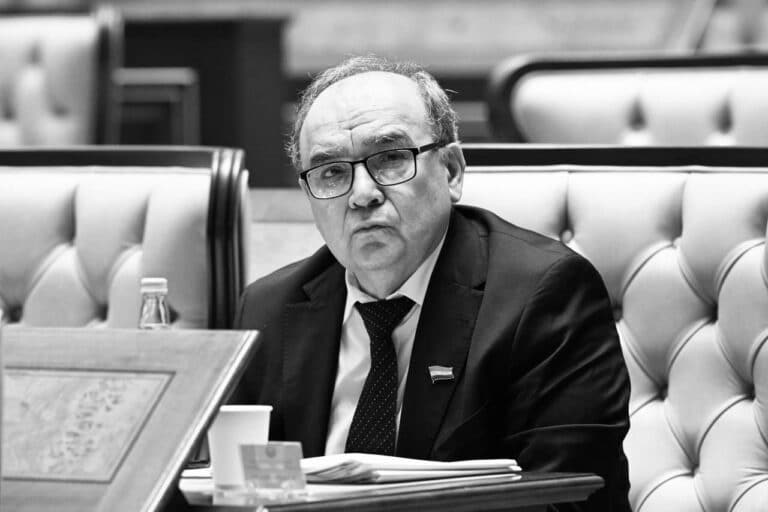 Умер сенатор Мир-Акбар Рахманкулов