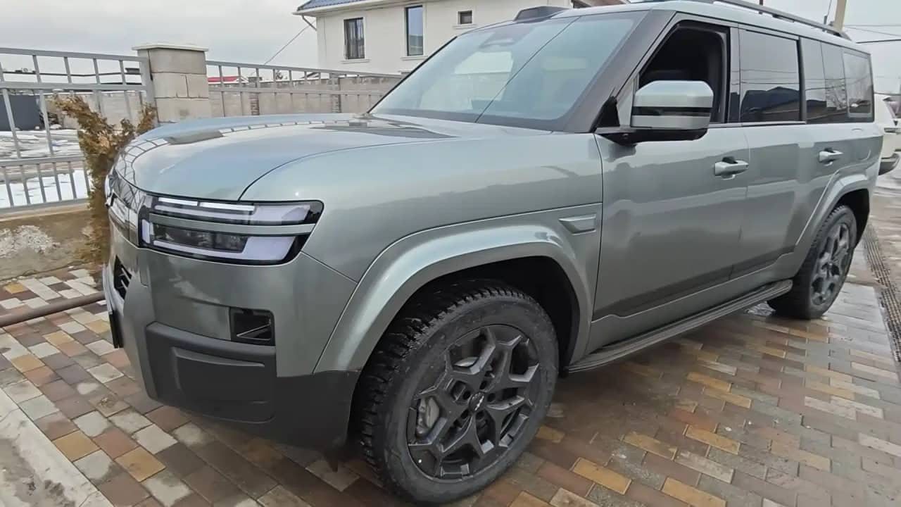 BYD Leopard Titanium 7 test-drayv qilindi: tafsilotlar