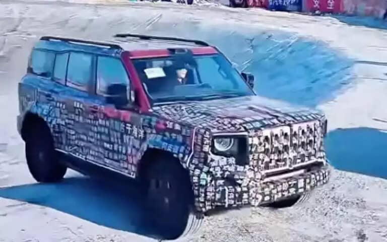 Hongqi готовит «убийцу Гелендвагена» с четырьмя электромоторами