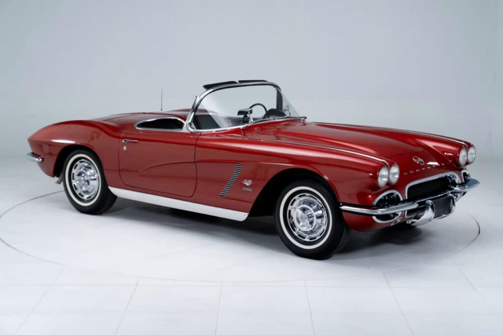 «64 yoshli» Chevrolet Corvette C1 auksionga qo‘yildi / Foto: Mecum