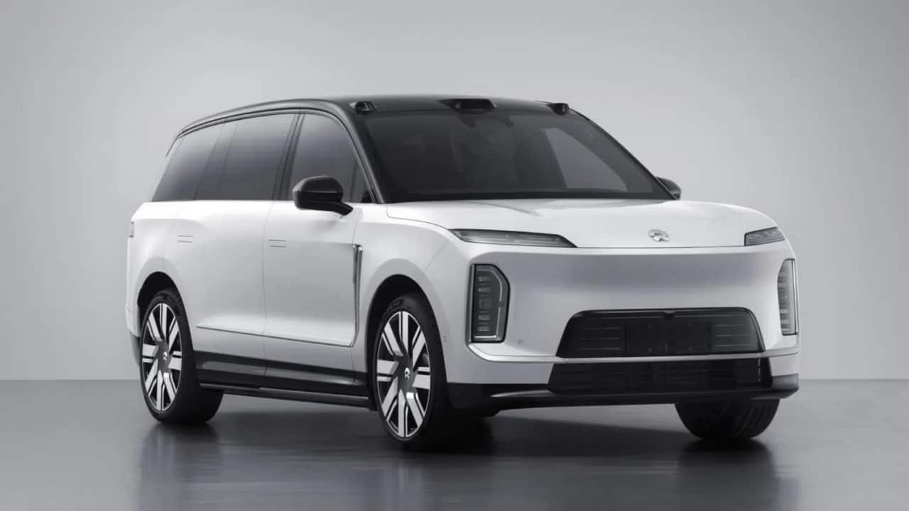 Nio ES9