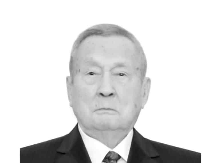 Президент Узбекистана выразил соболезнования в связи со смертью Каллибека Камалова