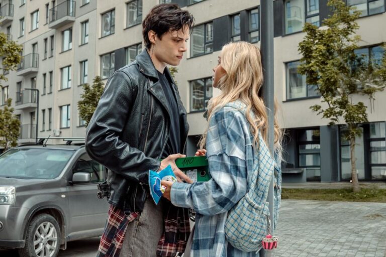 «Твое сердце будет разбито»: школьная любовь, которая выходит из-под контроля и покоряет экраны