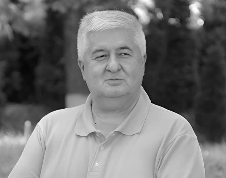 В Узбекистане умер журналист и поэт Карим Бахриев