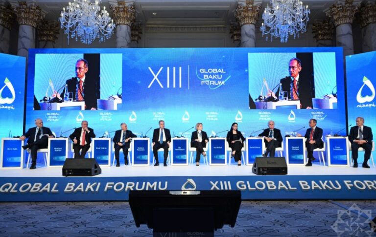 Middle Corridor and Eurasian Connectivity Discussed at Global Baku Forum
