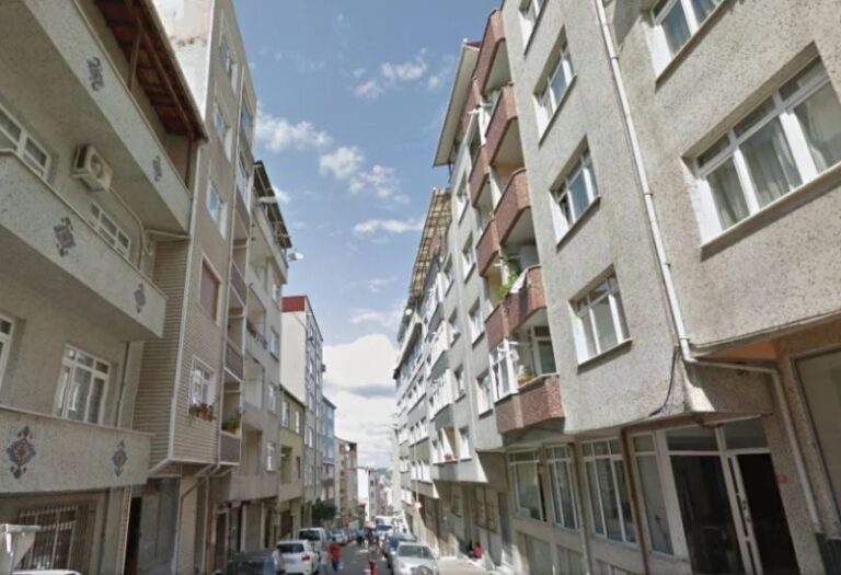 Turkiyada to‘rtinchi qavatdan tushib ketgan o‘zbekistonlik ayol vafot etdi