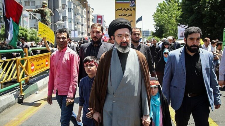 Mojtaba Khamenei Emerges as Key Contender for Iran’s Supreme Leader