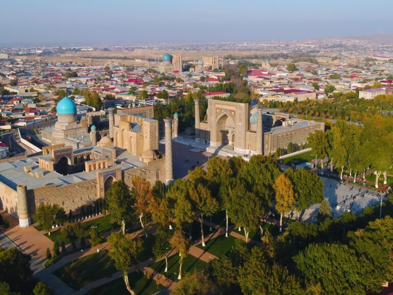 $3 млрд инвестиций и рост ВРП на 9%: планы для Самаркандской области