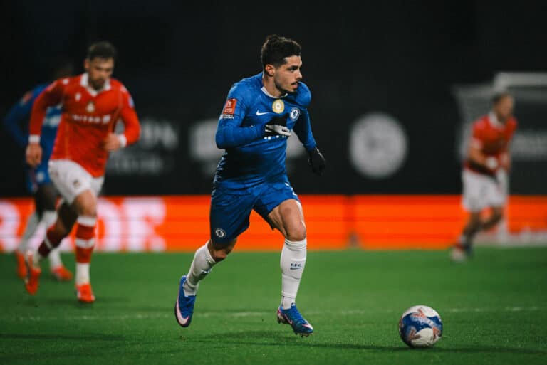 Челси пережил шок в Уэльсе: Рексем пал только в овертайме