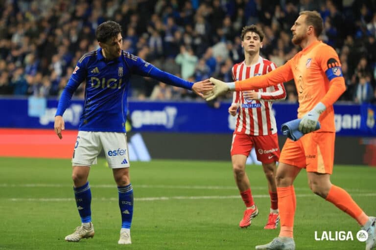 Альварес принес Атлетико Мадрид победу над Овьедо на последней минуте