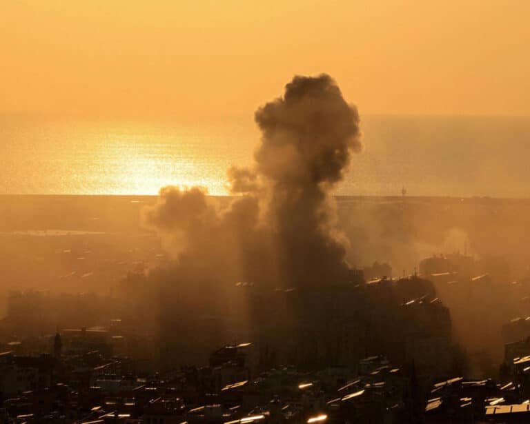 Israeli Strike Hits Beirut Suburbs as Iran War Tensions Escalate