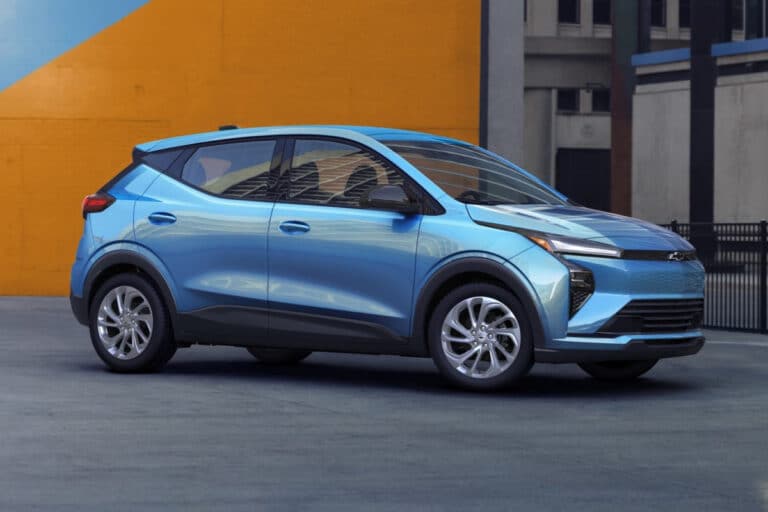 Chevrolet Bolt 2027 avtomobilining eng arzon versiyasi buyurtma uchun ochildi