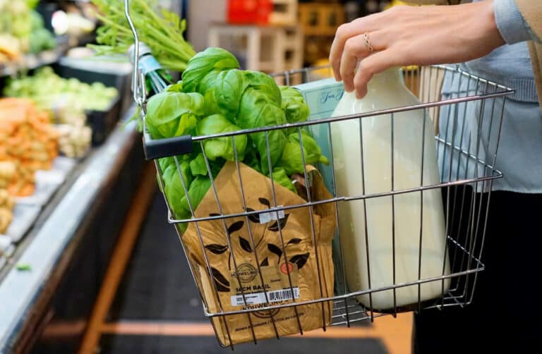 O‘zbekistonda minimal iste’mol xarajatlari 715 ming so‘mga yetdi