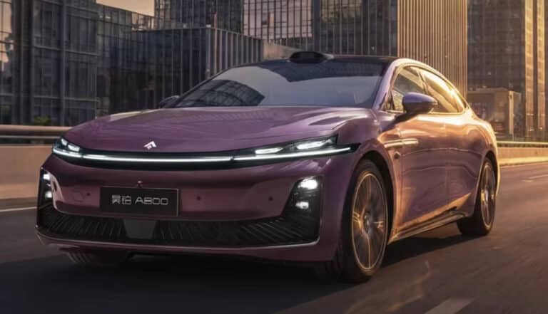 GAC va Huawei hamkorligida Hyptec A800 flagman sedani taqdim etildi