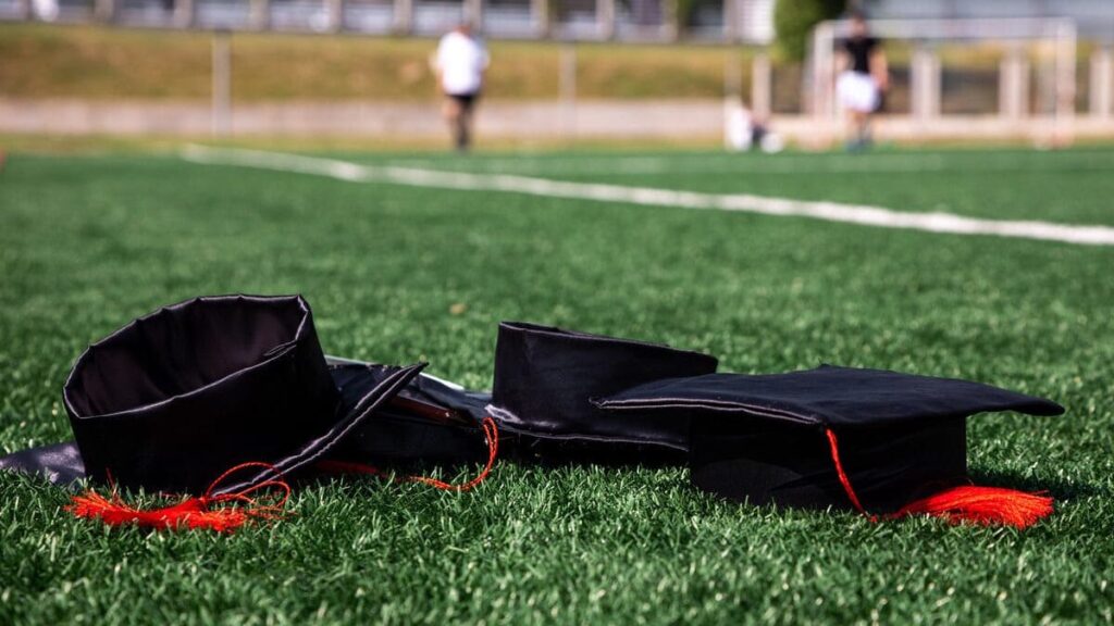 «El-yurt umidi» stipendiatlari majburiyatini bajarmagan taqdirda mablag‘lar undiriladi