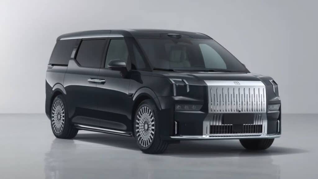 Zeekr 009 miniveni yangilandi