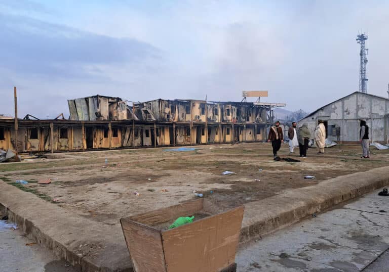 400 Killed, 250 Injured in Pakistan Attack on Kabul Hospital