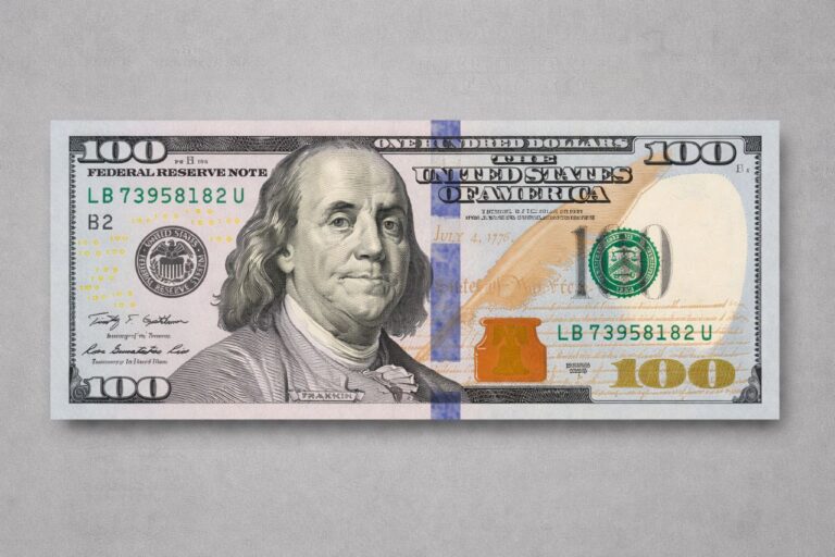 Курс доллара в Узбекистане на 19 марта вырос на 49,8 сума