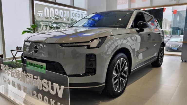 Volvo XC70 avtomobili sotib olishga arziydimi: test-drayv